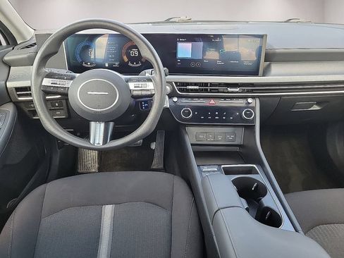 Used 2025 Hyundai Sonata SEL FWD image 10