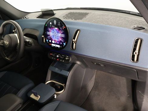 Used 2025 MINI Cooper Countryman S image 8