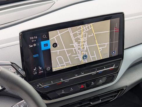 Certified 2023 Volkswagen ID.4 Pro AWD/4WD image 18