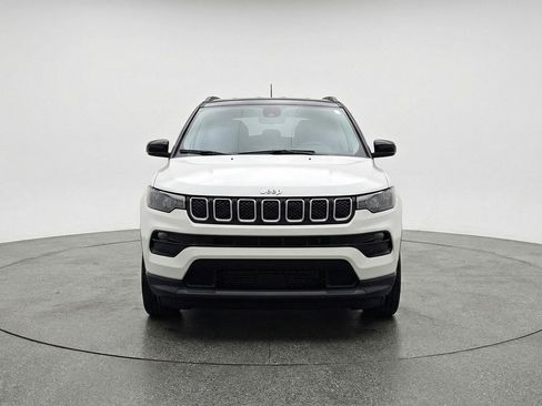Used 2025 Jeep Compass Limited image 1