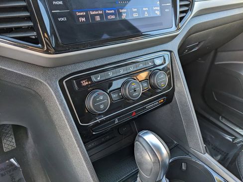 Certified 2023 Volkswagen Atlas SE w/ Panoramic Sunroof Package FWD image 23