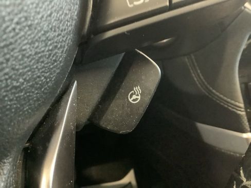 Used 2023 Subaru Forester Limited image 17