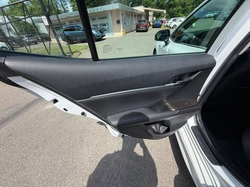 Used 2021 Toyota Camry XSE FWD image 20