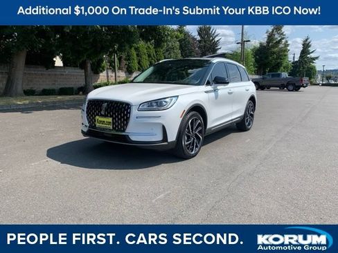 Used 2024 Lincoln Corsair Reserve w/ Equipment Group 201A AWD/4WD image 1