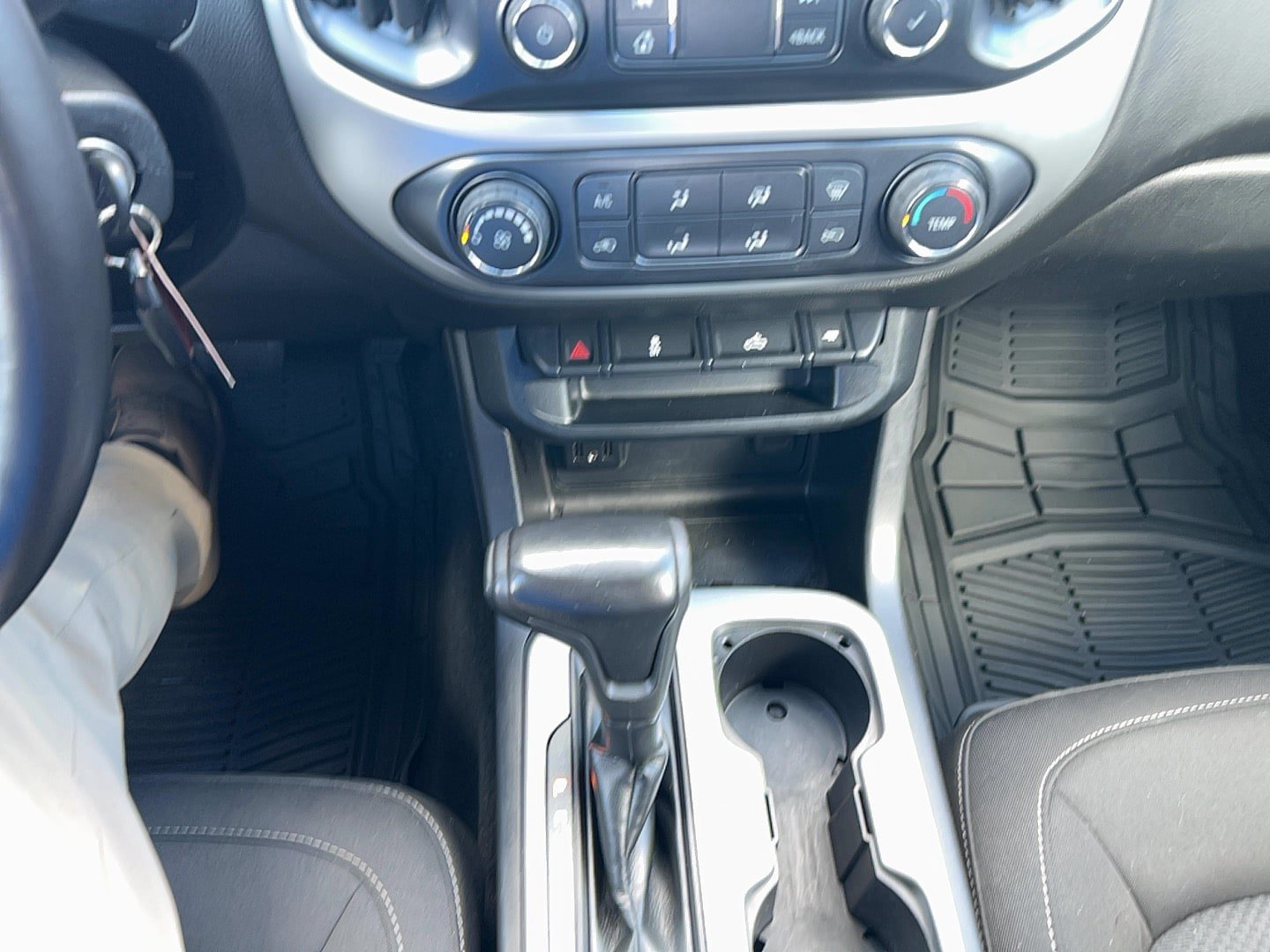 Used 2019 Chevrolet Colorado LT AWD/4WD image 10