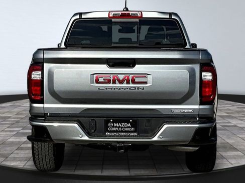 Used 2025 GMC Canyon Elevation w/ Convenience Package image 6