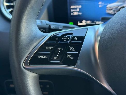 Certified 2025 Mercedes-Benz GLA 250 GLA 250 4D Sport Utility 4MATI image 28