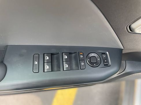 Used 2025 Kia K4 FWD image 15