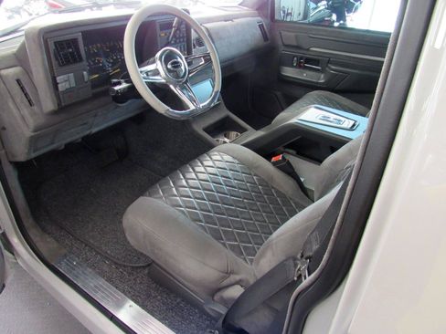 Used 1993 Chevrolet Silverado 3500 2WD Crew Cab image 41