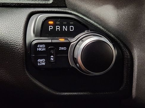 Used 2024 RAM 2500 Tradesman w/ Chrome Appearance Group image 40