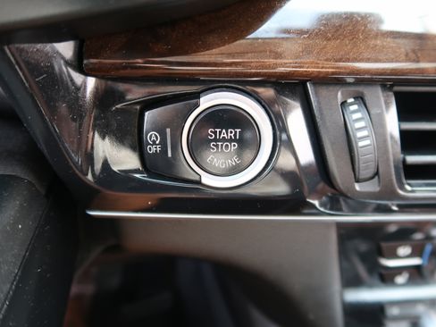 Used 2015 BMW X5 xDrive35i AWD/4WD image 17