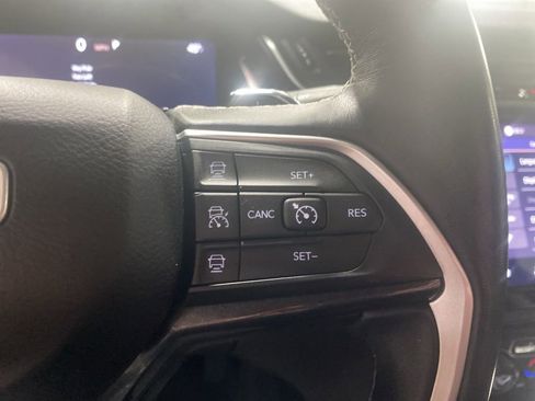 Used 2021 Jeep Grand Cherokee L Laredo w/ Luxury Tech Group I image 22