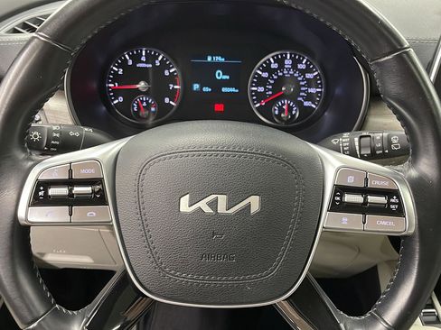 Used 2022 Kia Telluride EX w/ EX Premium Package image 14