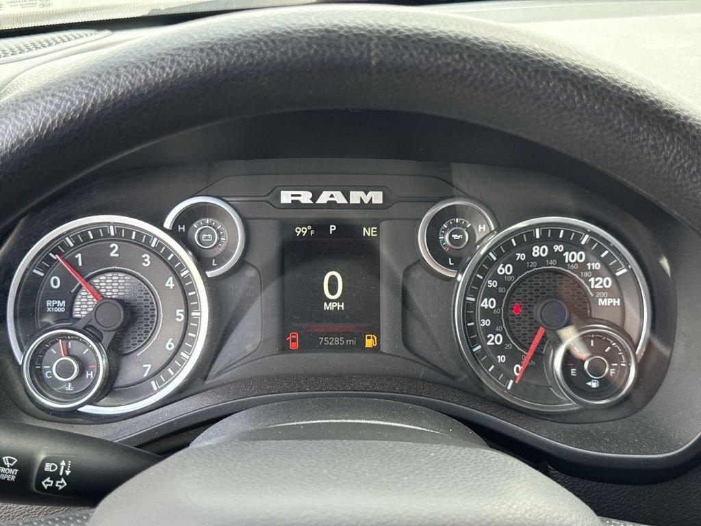 Used 2025 RAM 1500 Tradesman AWD/4WD image 24