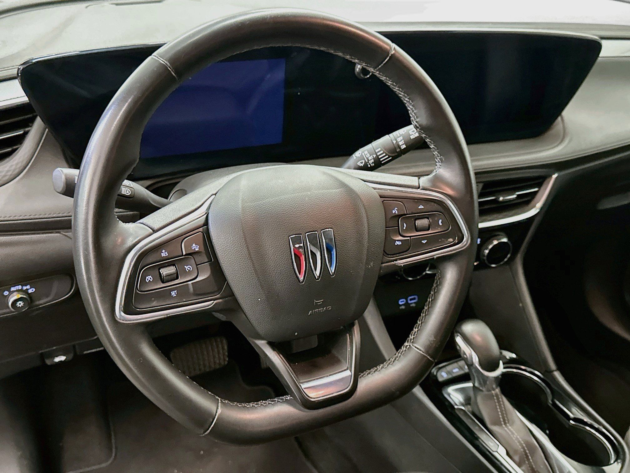 Used 2024 Buick Encore GX Sport Touring AWD/4WD image 18