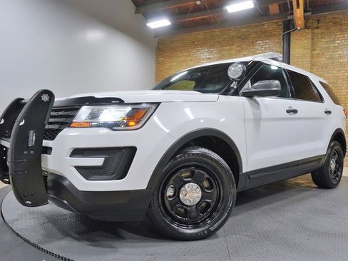 Used 2017 Ford Explorer 4WD Police Interceptor image 1