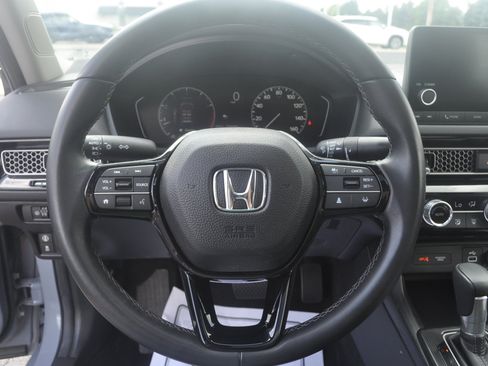 Used 2024 Honda Civic EX image 17