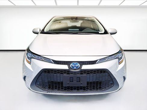 Used 2022 Toyota Corolla LE w/ Carpet Mat Package (TMS) FWD image 2