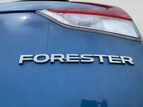 Used 2021 Subaru Forester Premium w/ Popular Package #1 AWD/4WD image 18