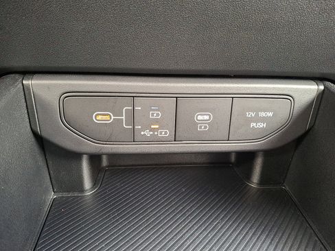 Used 2025 Kia K4 LXS image 21