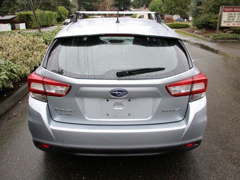 Used 2018 Subaru Impreza 2.0i image 11
