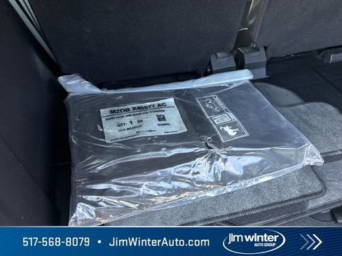 Used 2023 Ford Bronco Badlands image 18