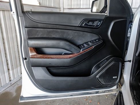 Used 2019 GMC Yukon SLT w/ Open Road Package image 45