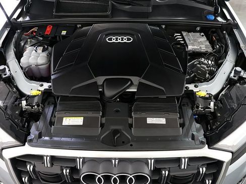 Used 2025 Audi Q7 3.0T Premium Plus AWD/4WD image 42