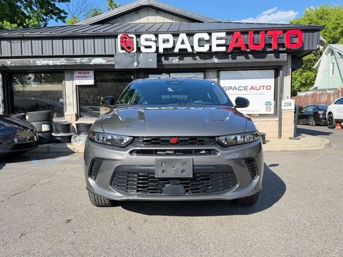 Used 2024 Dodge Hornet R/T w/ R/T Blacktop Package AWD/4WD image 2