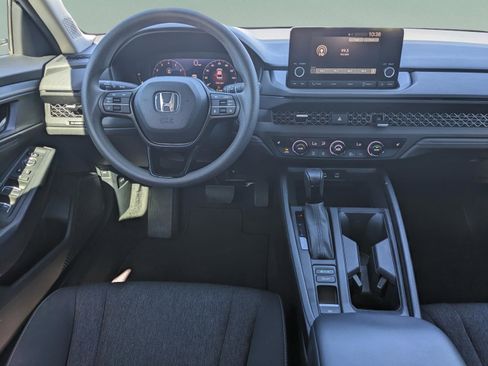 Used 2023 Honda Accord EX image 18