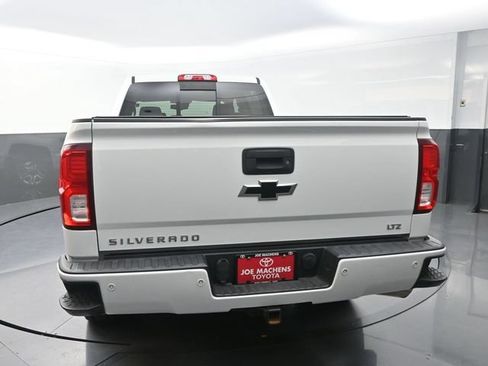 Used 2018 Chevrolet Silverado 1500 LTZ Z71 w/ LTZ Plus Package AWD/4WD image 7