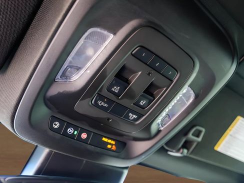 Certified 2025 Cadillac CT4 Sport RWD image 21