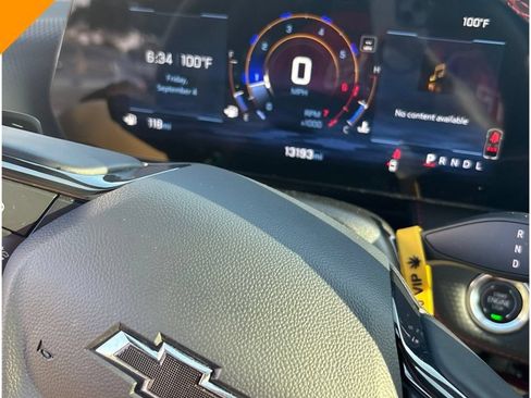 Certified 2026 Chevrolet Equinox RS w/ Safety and Technology Package FWD image 18