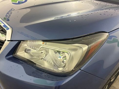 Used 2017 Subaru Forester 2.5i Premium w/ All-Weather Package image 32