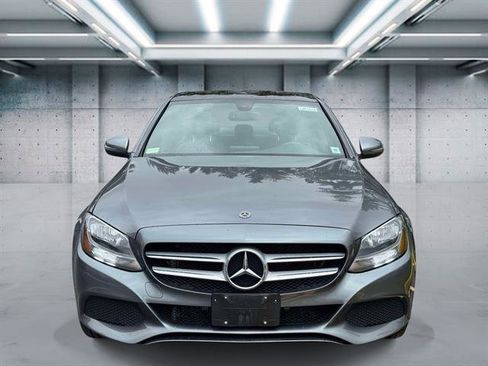 Used 2018 Mercedes-Benz C 300 4MATIC Sedan image 3