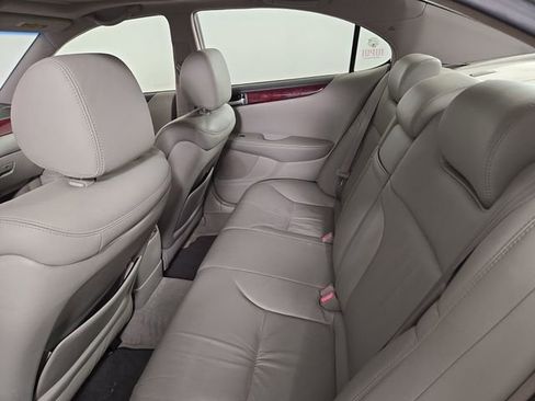 Used 2004 Lexus ES 330 image 11