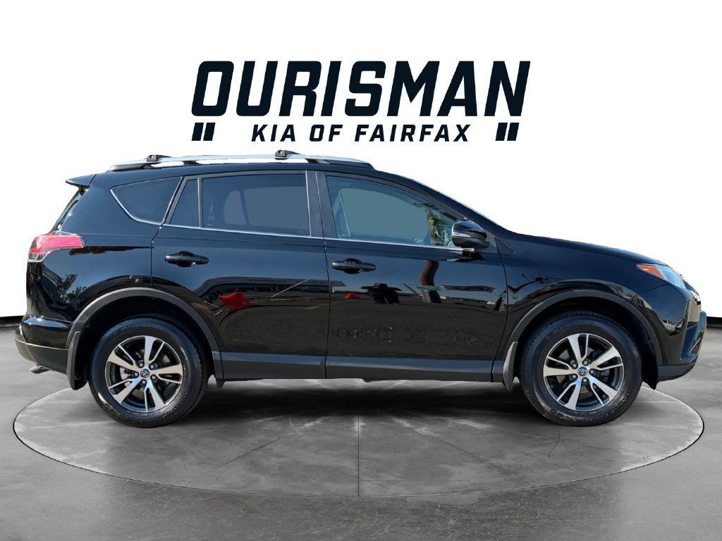 Used 2018 Toyota RAV4 XLE w/ Plus Extra Value Package AWD/4WD image 6
