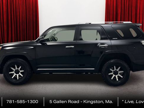 Used 2014 Toyota 4Runner Limited AWD/4WD image 8