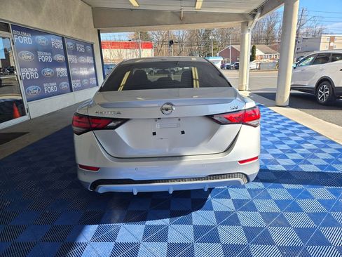 Used 2020 Nissan Sentra SV image 6