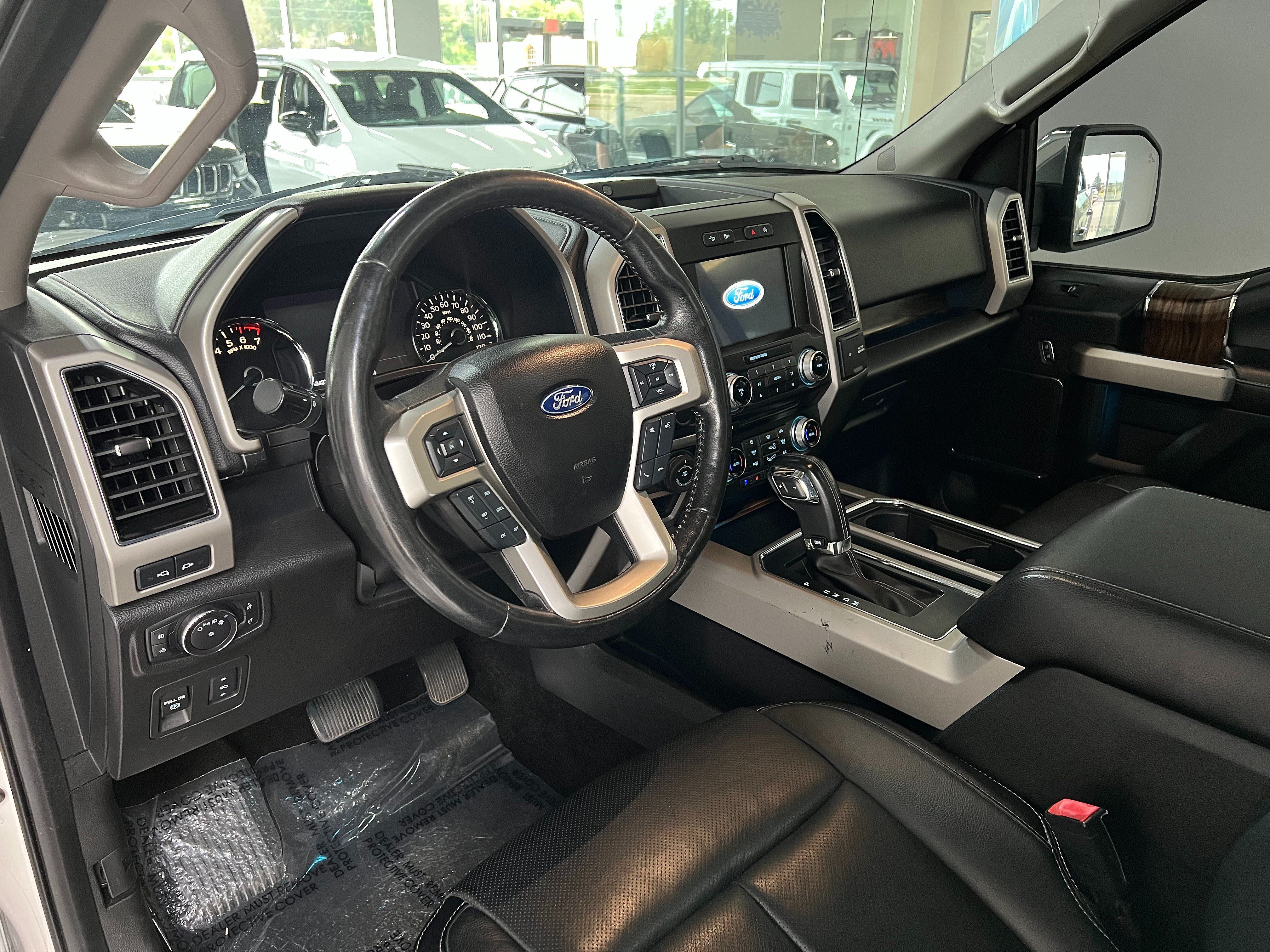 Used 2018 Ford F150 Lariat w/ Equipment Group 502A Luxury AWD/4WD image 9