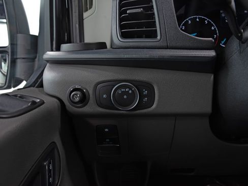 Used 2024 Ford Transit 350 XLT RWD image 19