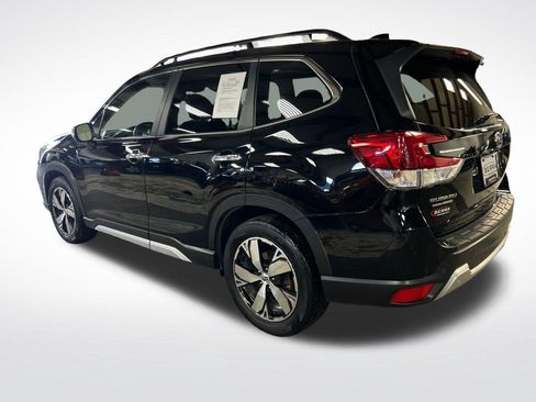 Used 2019 Subaru Forester Touring AWD/4WD image 3