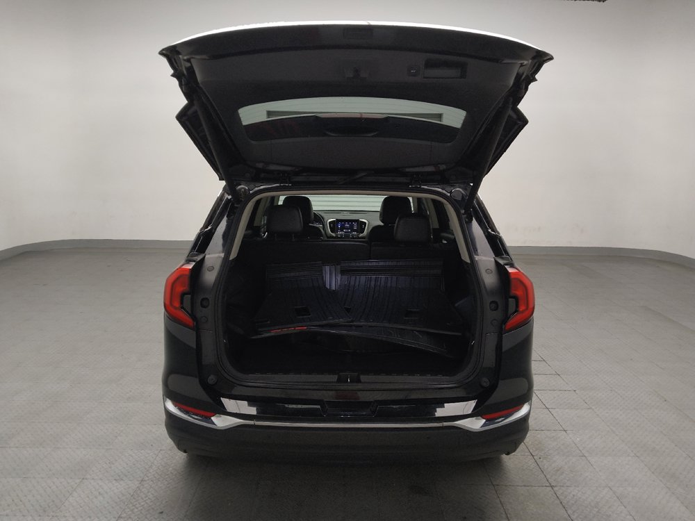 Used 2021 GMC Terrain SLT w/ Infotainment Package II FWD image 29