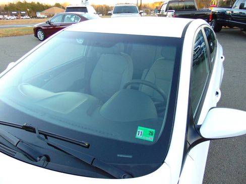 Used 2017 Hyundai Accent SE image 44