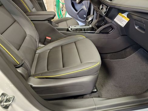 New 2026 Chevrolet TrailBlazer ACTIV w/ Convenience Package AWD/4WD image 31