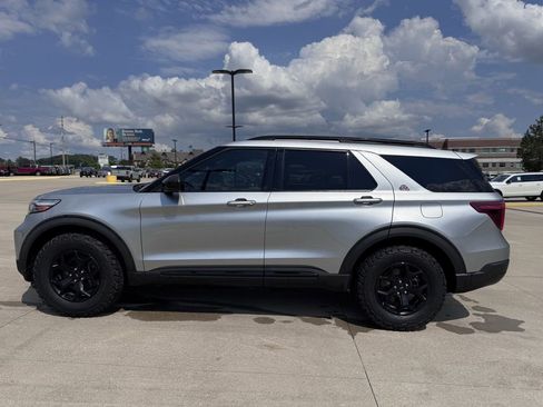 Certified 2022 Ford Explorer Timberline image 5