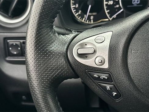 Used 2016 Nissan Versa Note SR image 27