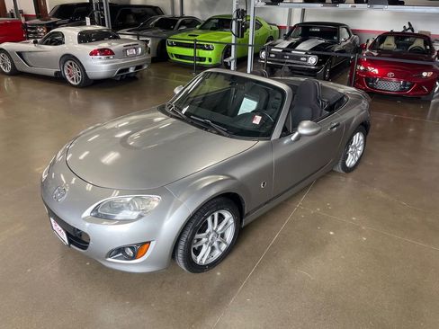 Used 2011 MAZDA MX-5 Miata Sport image 60