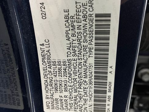 Used 2024 Honda Accord EX image 18