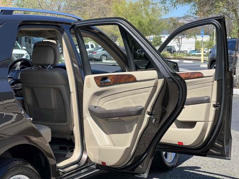 Used 2013 Mercedes-Benz ML 350 2WD image 51